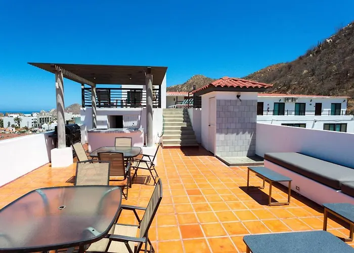 Ocaso Haus - King Penthouse Retreat