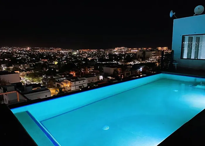 Ocaso Haus - King Penthouse Retreat Apartamento
