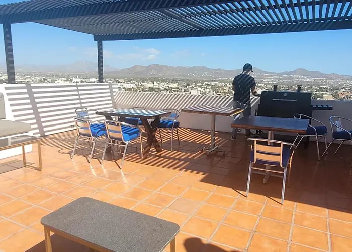 Ocaso Haus - King Penthouse Retreat Apartamento
