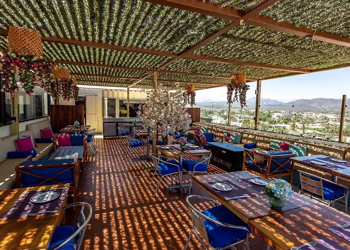 Ocaso Haus - King Penthouse Retreat